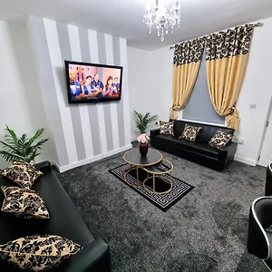 *11br* Setup For Your Amazing Relaxed + Free Parking + Free Fast Wifi * Holiday home Leeds (West Yorkshire)